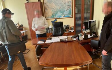 На Львовщине разоблачили масштабную схему незаконной вырубки леса: в суд пошли высокопоставленные должностные лица