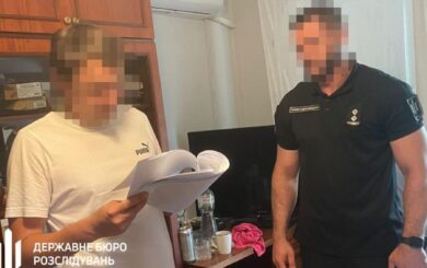 Киевский прокурор похитил 4 миллиона гривен из вещественных доказательств: детали от ДБР