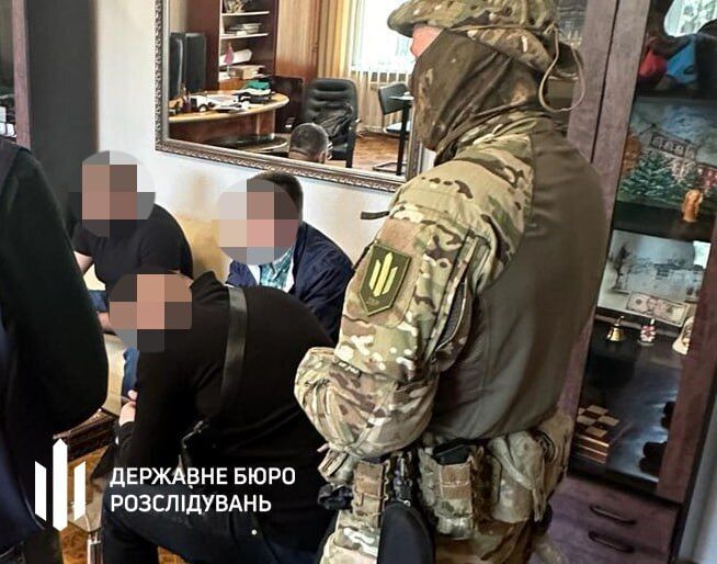 В Днепропетровской области чиновники требовали взятку за строительство общежития для переселенцев