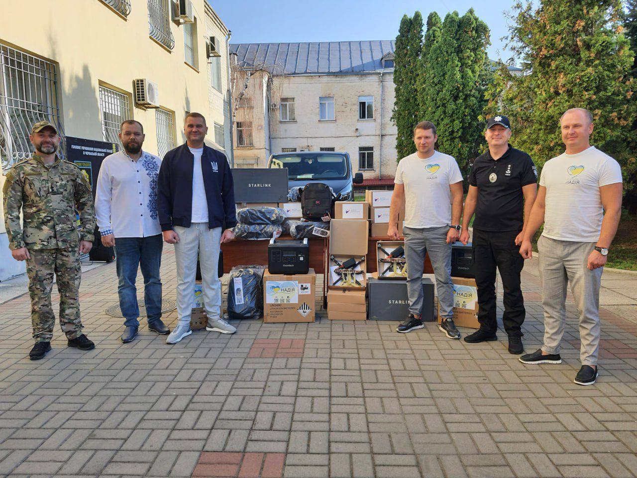 БФ ''Надія'' і Валерій Дубіль передали допомогу Нацполіції Черкащини, Полтавщини й Дніпропетровщини