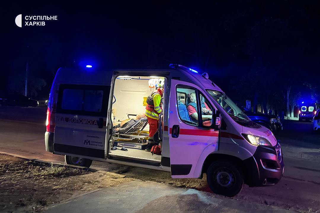 В Харькове разрушена пятиэтажка, в Киеве обломками поврежден дом: последствия ночных обстрелов