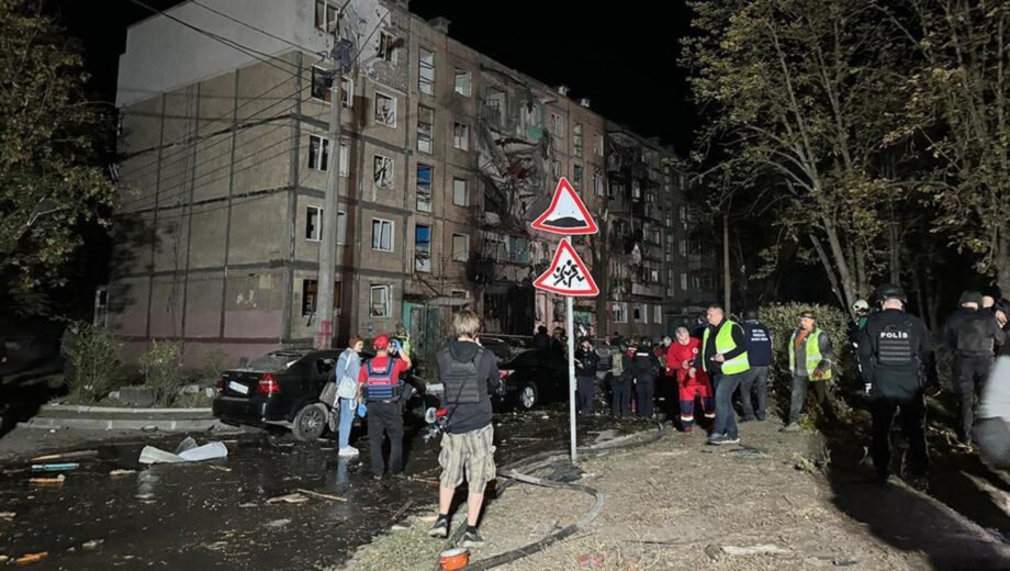 В Харькове разрушена пятиэтажка, в Киеве обломками поврежден дом: последствия ночных обстрелов