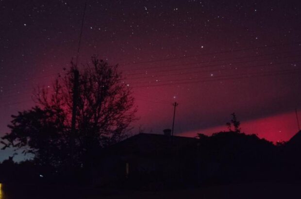 Северное сияние в Ивано-Франковске: как магнитные бури принесли арктическое зрелище в Украине