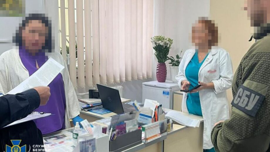 В Рівному викрили масштабну корупційну схему ухилення від мобілізації: 29 осіб затримано