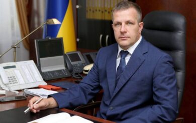 Керівника Хмельницької облпрокуратури Олійника звільнено з посади за власним бажанням