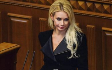 Нардеп из »Слуги народа» Ирина Кормышкина подала заявление о сложении полномочий