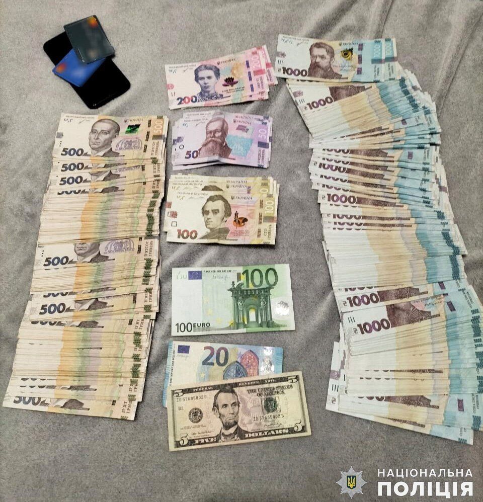 Поліція Миколаєва викрила схему розкрадання дизпального з тепловозів