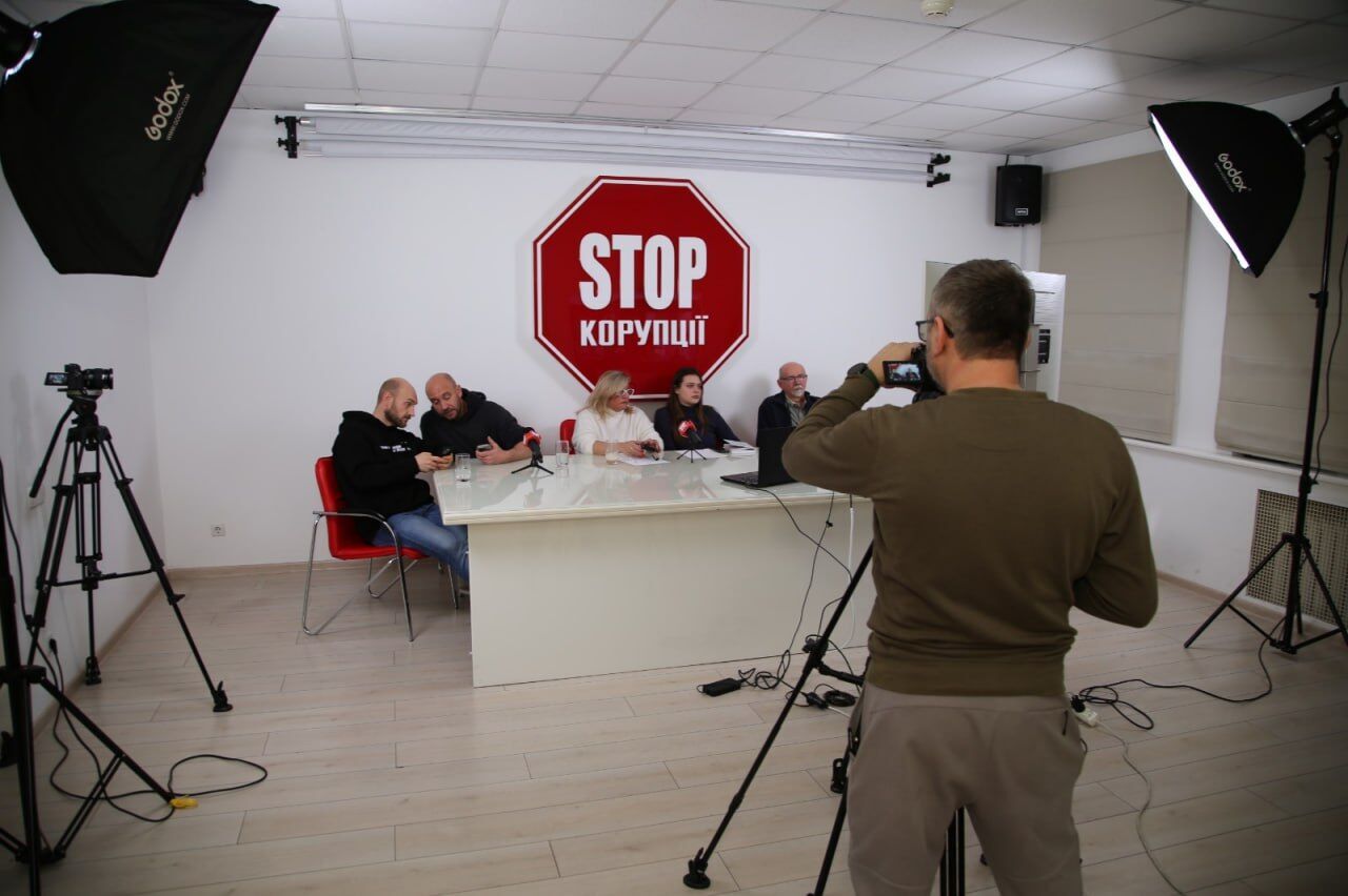 ''Стоп коррупции'' расширяет сеть