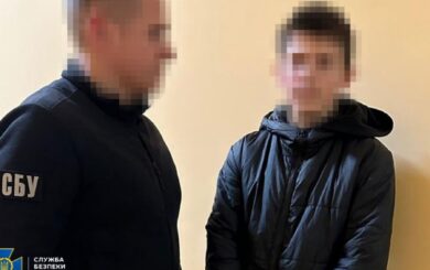 14-летних подростков задержали за подрыв взрывчатки под райотделом Киевской области