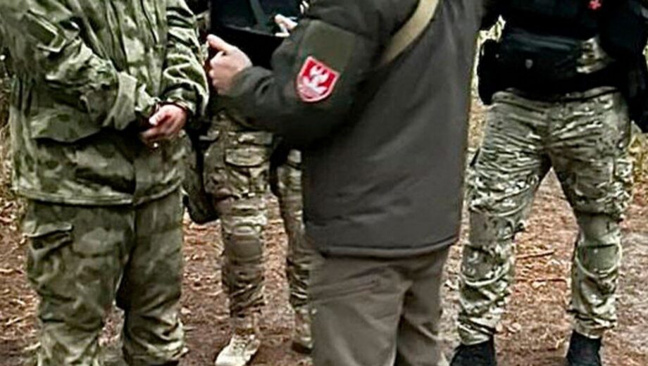 На Кіровоградщині викрили військових, які планували незаконний збут зброї та боєприпасів