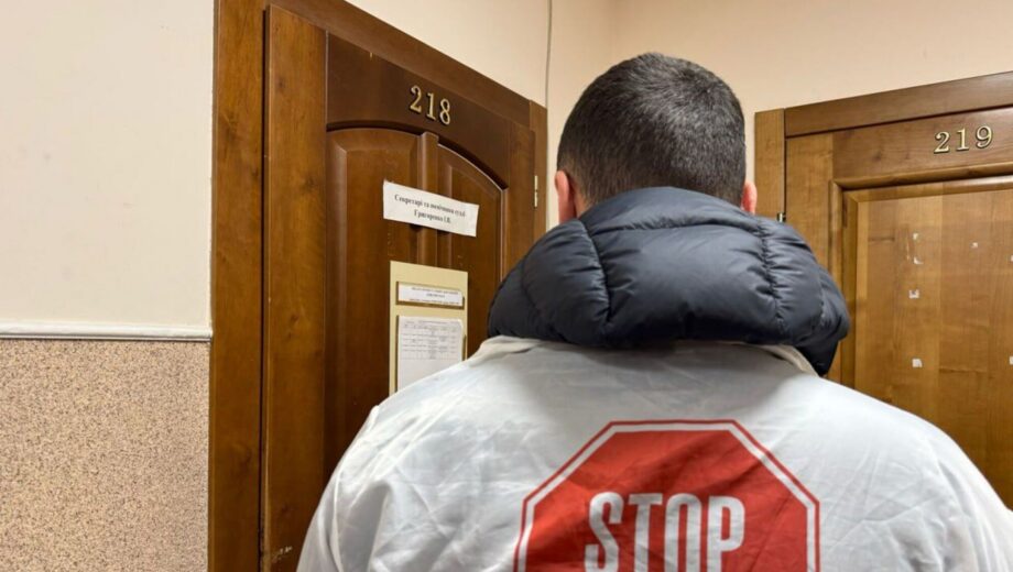 Скандал в Печерському суді: журналістів не допустити до засідання по справі експодатківця Януковича Головача