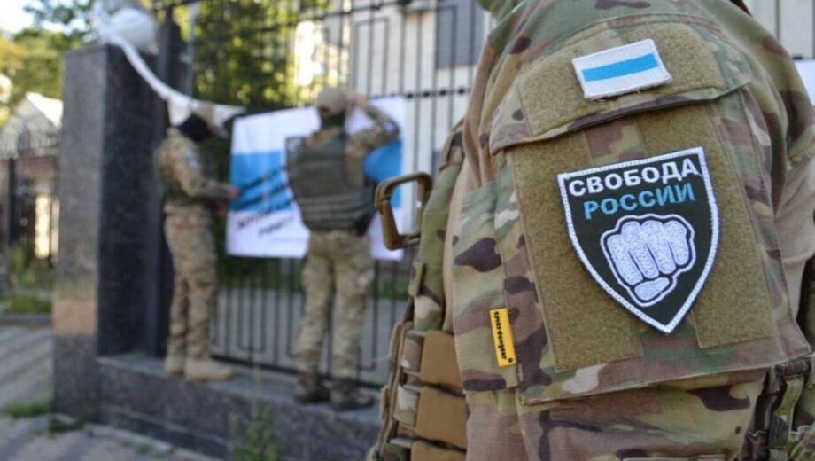 Російські добровольці знищили пункт управління військ ЗС рф на території росії