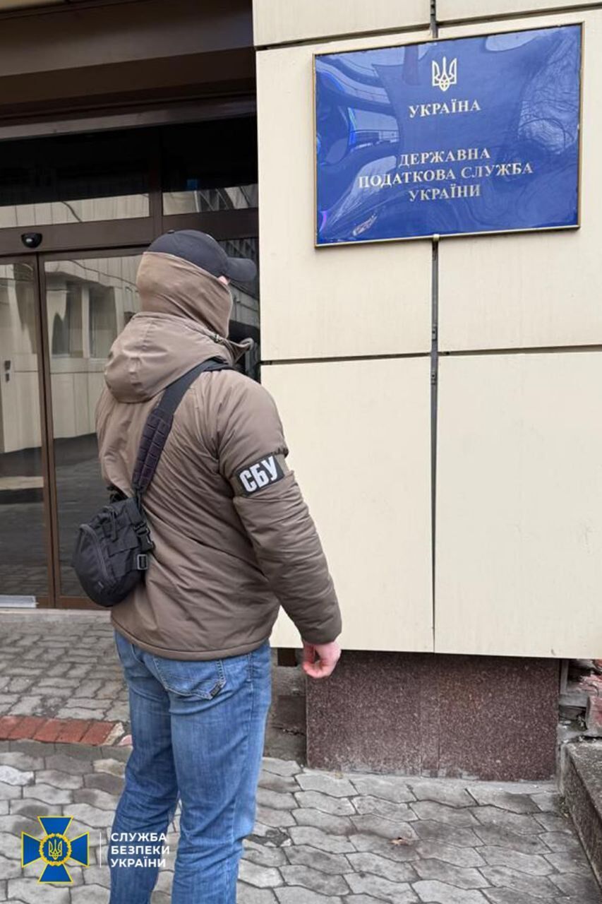 У столиці затримали чиновника ДПС