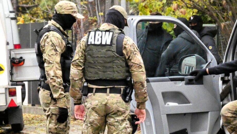 Канадского подростка, завербованного российским ФСБ, осудили Польше за шпионаж