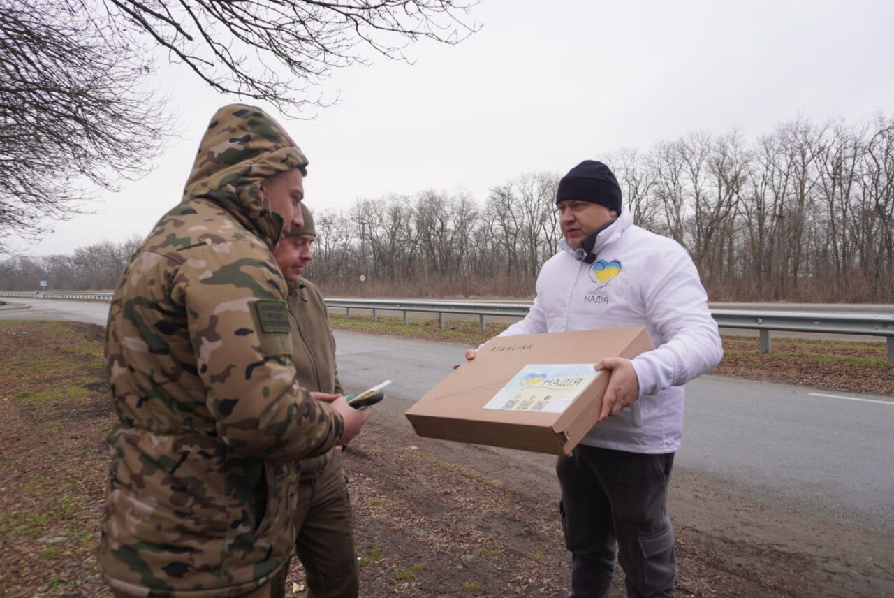 Помощь от фонда ''Надежда'' Валерия Дубиля вместе с Евгением Довбней