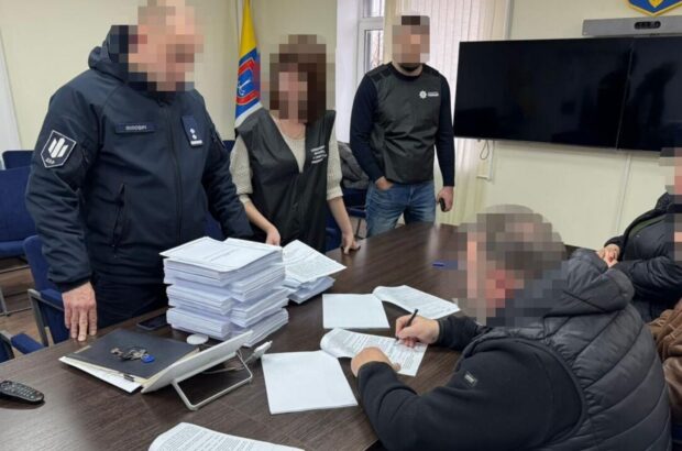 Депутату Кировоградщины сообщили о подозрении в схемах закупки некачественной одежды для военных