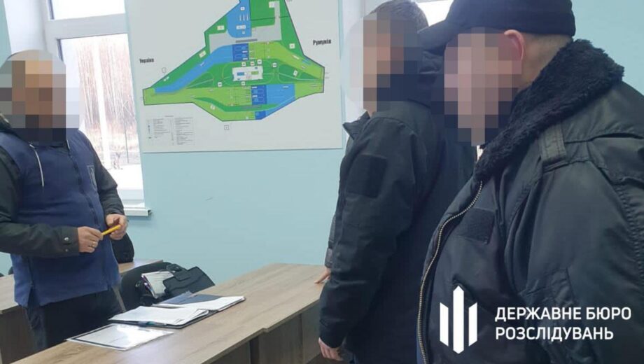 На Буковине будут судить чиновников, покрывавших контрабанду электронных сигарет