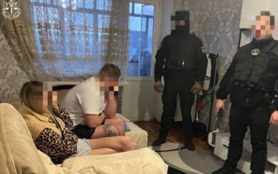 Масштабная афера: пенсионеров заставляли платить за БАДы, которые они не заказывали