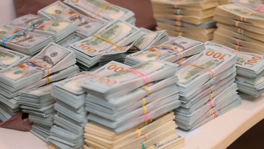 НАБУ і САП вилучили 6,4 млн доларів у справі про корупцію в Київраді