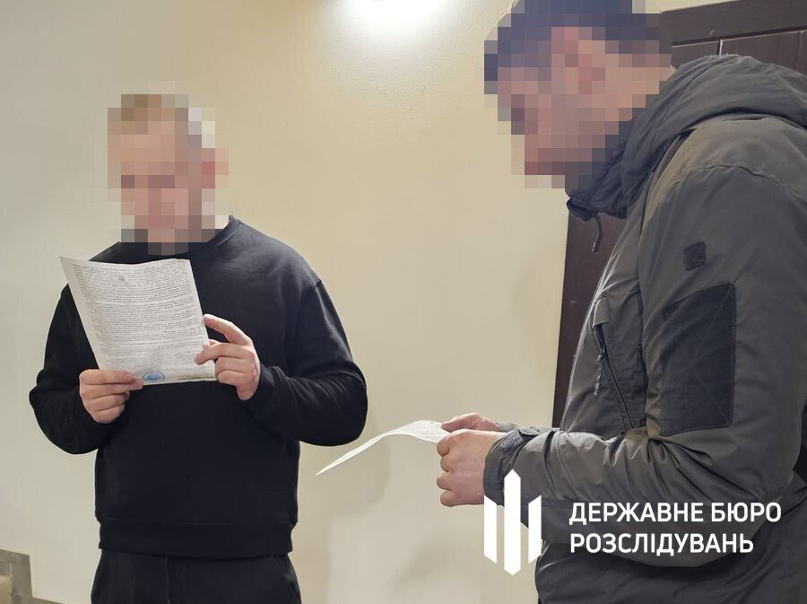Экс-командир воинской части продавал подчиненным на передовой отпуска