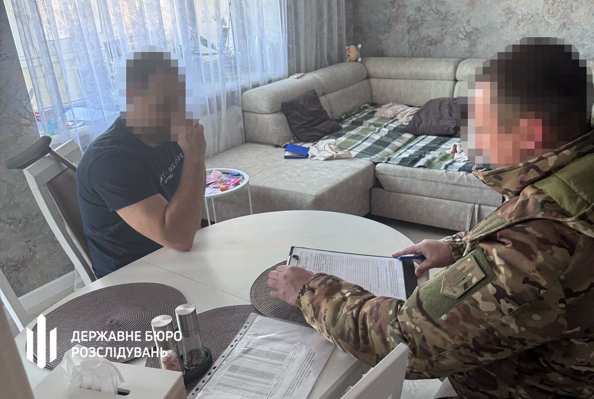 На Рівненщині затримали в.о. мера Костополя та депутата через ''земельний'' хабар у 1,3 млн грн