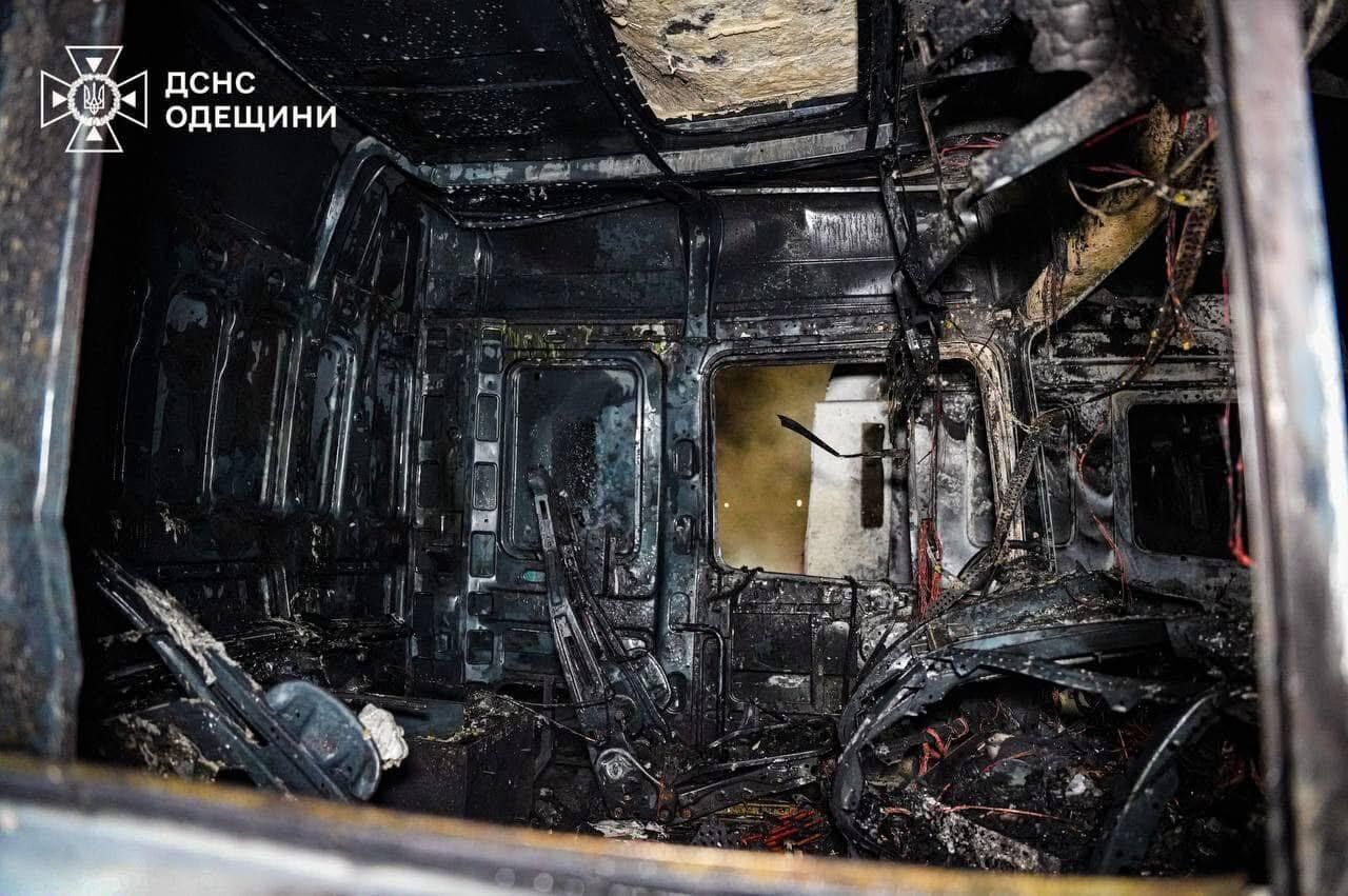 Массированная атака БПЛА российских войск на Украину: сбито более 100 беспилотников