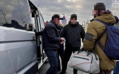 Німеччина екстрадувала в Україну ексчиновника податкової, який два роки перебував у розшуку
