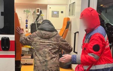 Втеча не вдалася: чоловік хотів перетнути Карпати, але сам викликав рятувальників