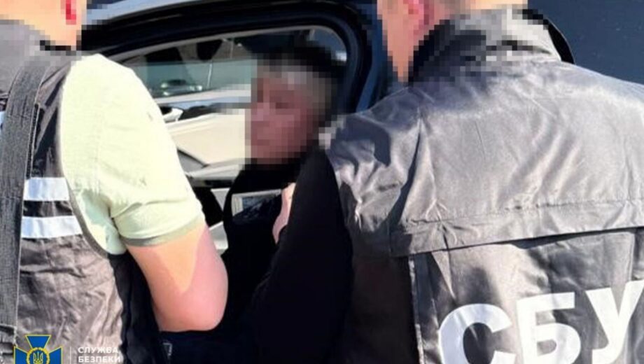 Таможенник во Львовской области взял взятки за пропуск импорта на 15 млн грн