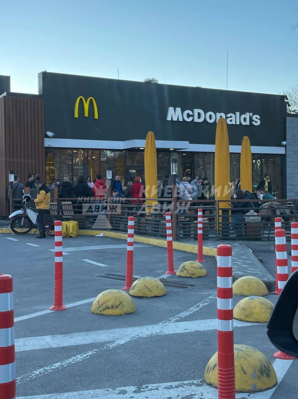 Ажіотаж в McDonald’s: українці штурмують ресторани за унікальними фігурками