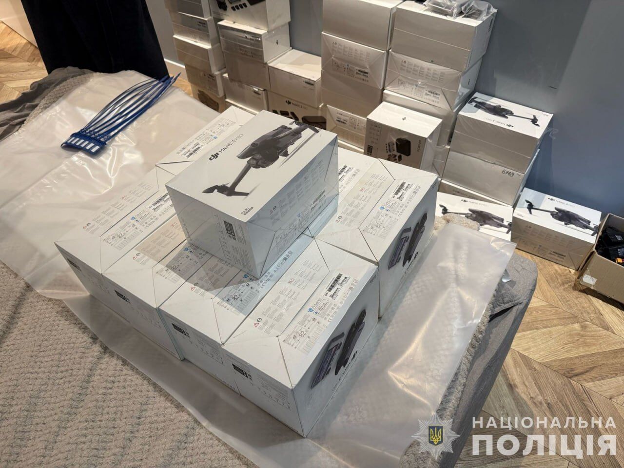 Не долетіли: шахраї обдурили покупців і продавців дронів на 10,7 млн грн