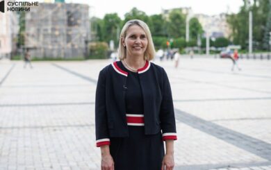 Посолка США в Украине подает в отставку — причины личные и политические