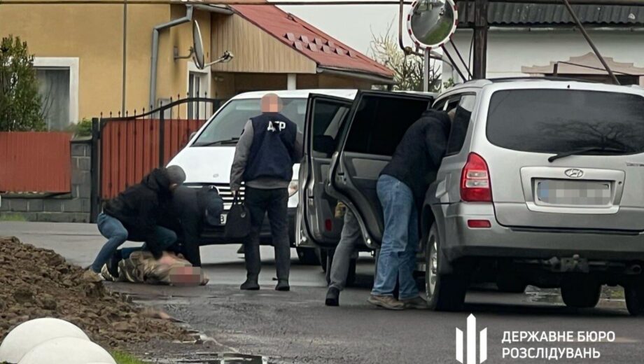 На Закарпатье задержан военный чиновник по подозрению в вымогательстве взяток