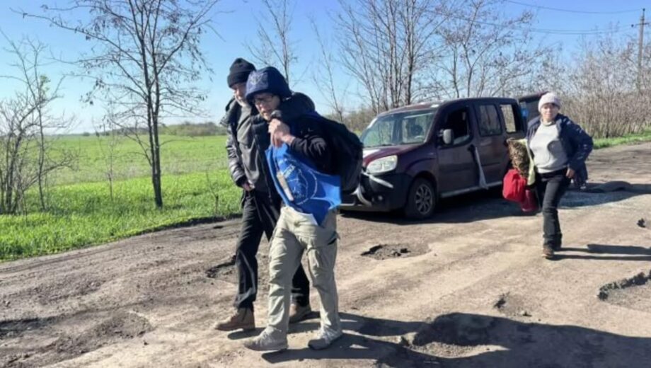 Волонтер Евгений Ткачев пережил атаку трех дронов во время »пасхального перемирия»