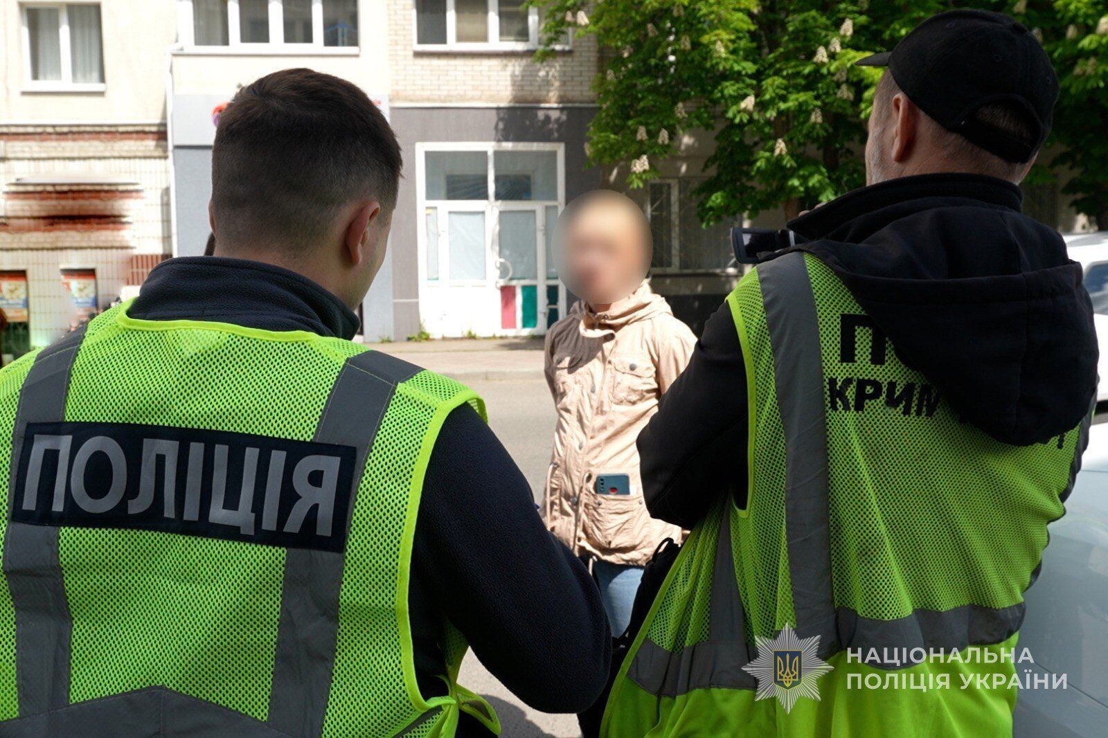 На Сумщині затримали матір, яка намагалася продати власну дитину