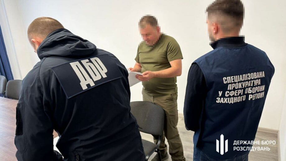 Полсотни уклонистов и наказание битой: в Ровенской области завершили расследование против экс-руководителей ТЦК