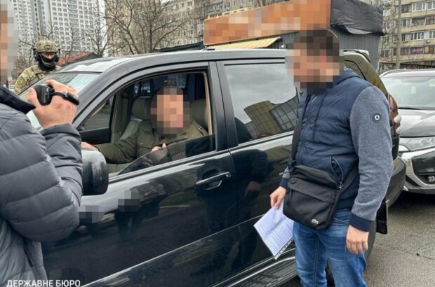 Взятка в 150 тысяч долларов: ВАКС вынес приговор заместителю председателя Федерации профсоюзов Саенко