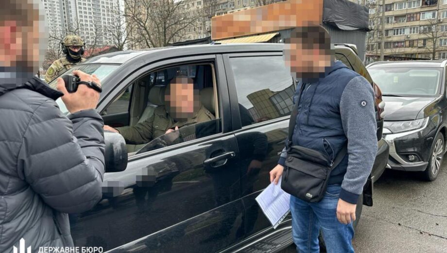 Хабар у 150 тисяч доларів: ВАКС виніс вирок заступнику голови Федерації профспілок Саєнку