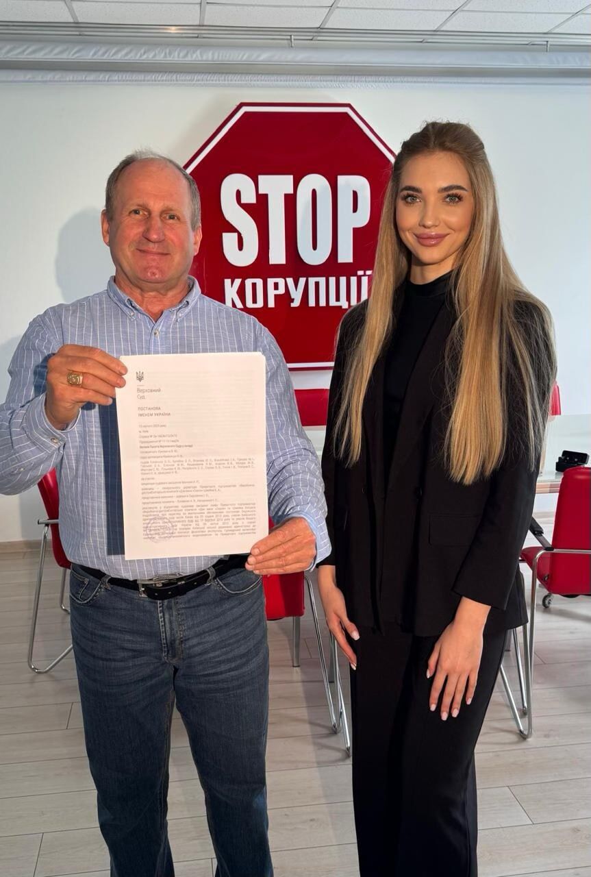 Богдан Цімейко і голова юридичного відділу ІА ''Стоп корупції ТВ'' Богдана Сич