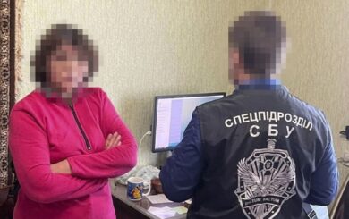 Затримано зрадницю, яка після вербування у Telegram працювала на ФСБ