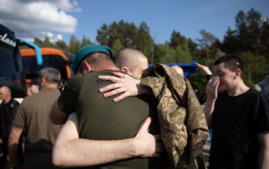»За нас Украина не забыла»: тяжело раненые военные возвращаются домой