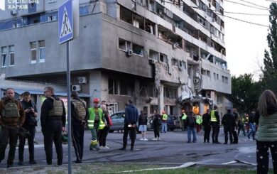 Росіяни знову обстріляли Харків: є постраждалі, пошкоджено цивільну інфраструктуру
