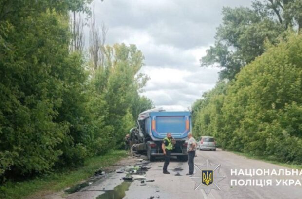 ДТП на виїзді з Кагарлика: водій DAF опинився в лікарні