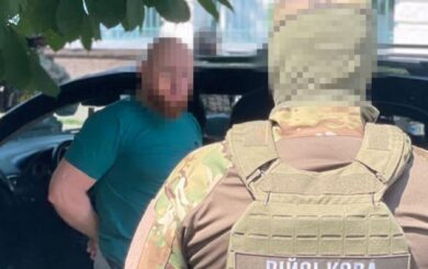 Половина компенсации за жизнь мужчины: в Запорожье разоблачили схему по выплатам погибшим