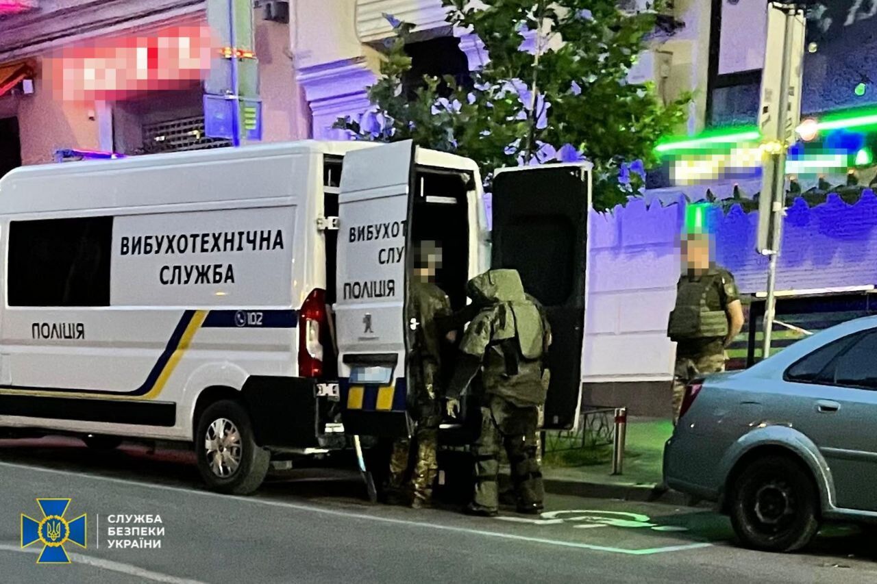 СБУ зірвала теракт у центрі Києва: жінка несла вибухівку в кафе
