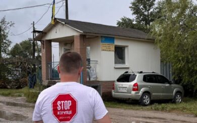 На Жуковому острові журналісти викрили незаконний вивіз піску технікою з орбіти Продивуса