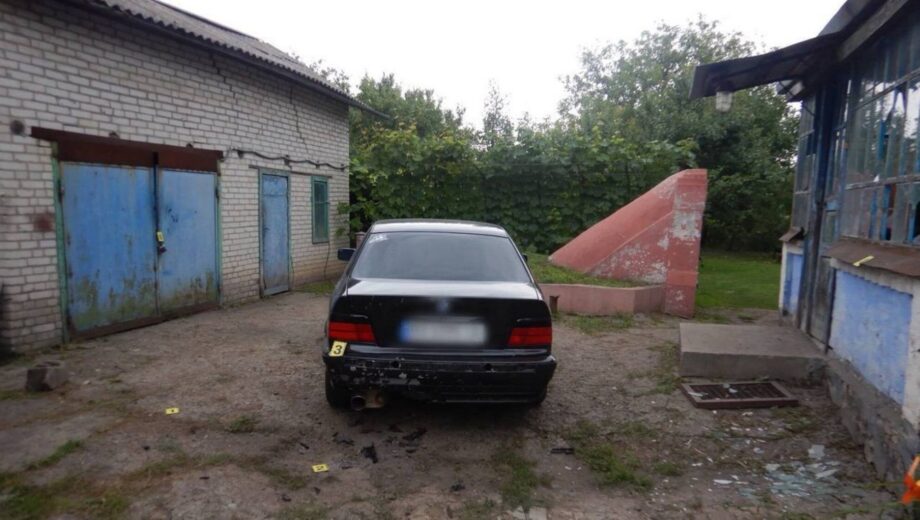 Ревность со взрывом: мужчина в Киевской области взорвал имущество соперника гранатой