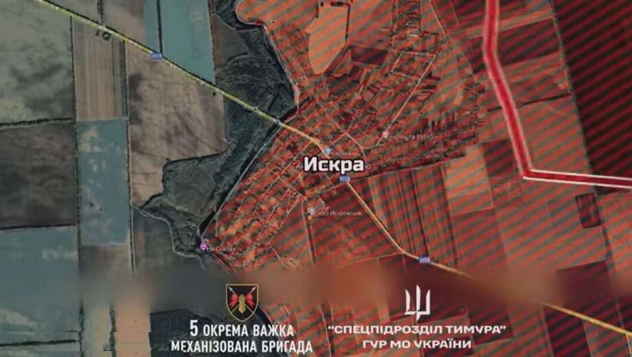 Иллюзия успеха: оккупанты с флагами ставят фейковые ролики на подконтрольных Украине территориях