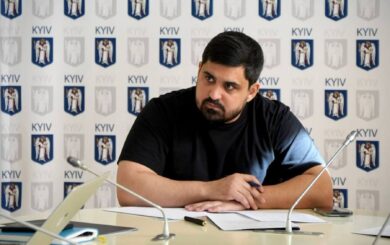 Тимур Ткаченко празднует день рождения: киевляне благодарят за изменения в столице