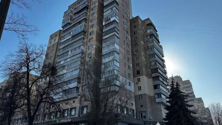 ”Видали заміж” мертву киянку: у столиці судитимуть аферистів за схему з квартирою
